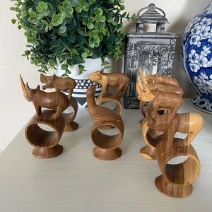 Lot of 8 Safari African Animal Napkin Rings Genuine Besmo Hand Carved in Kenya